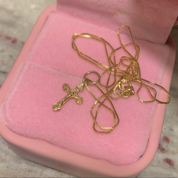 14k Dainty Cross Necklace